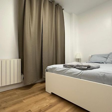 Lacharriere-Logement Entier 38M2 Paris Eksteriør billede